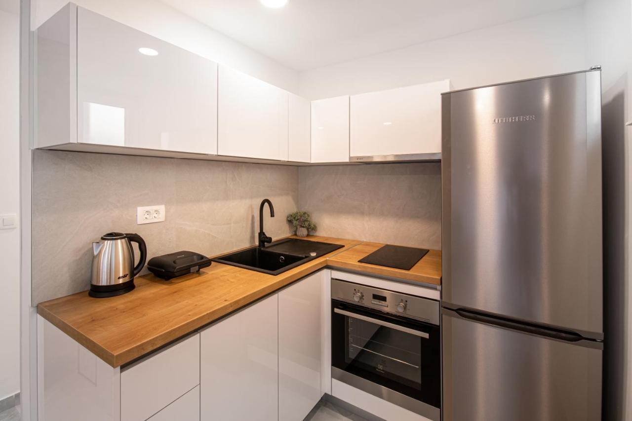 Apartments Klement Брела Екстер'єр фото
