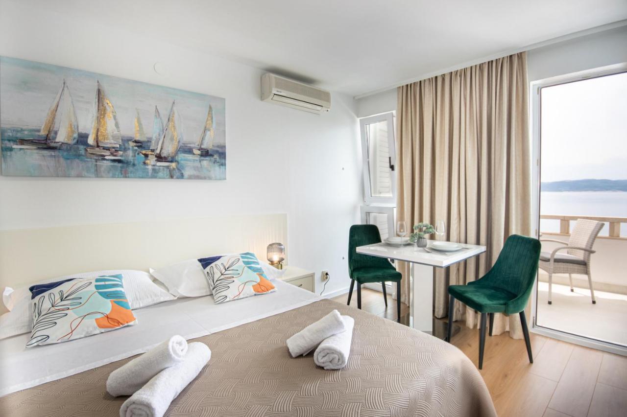 Apartments Klement Брела Екстер'єр фото