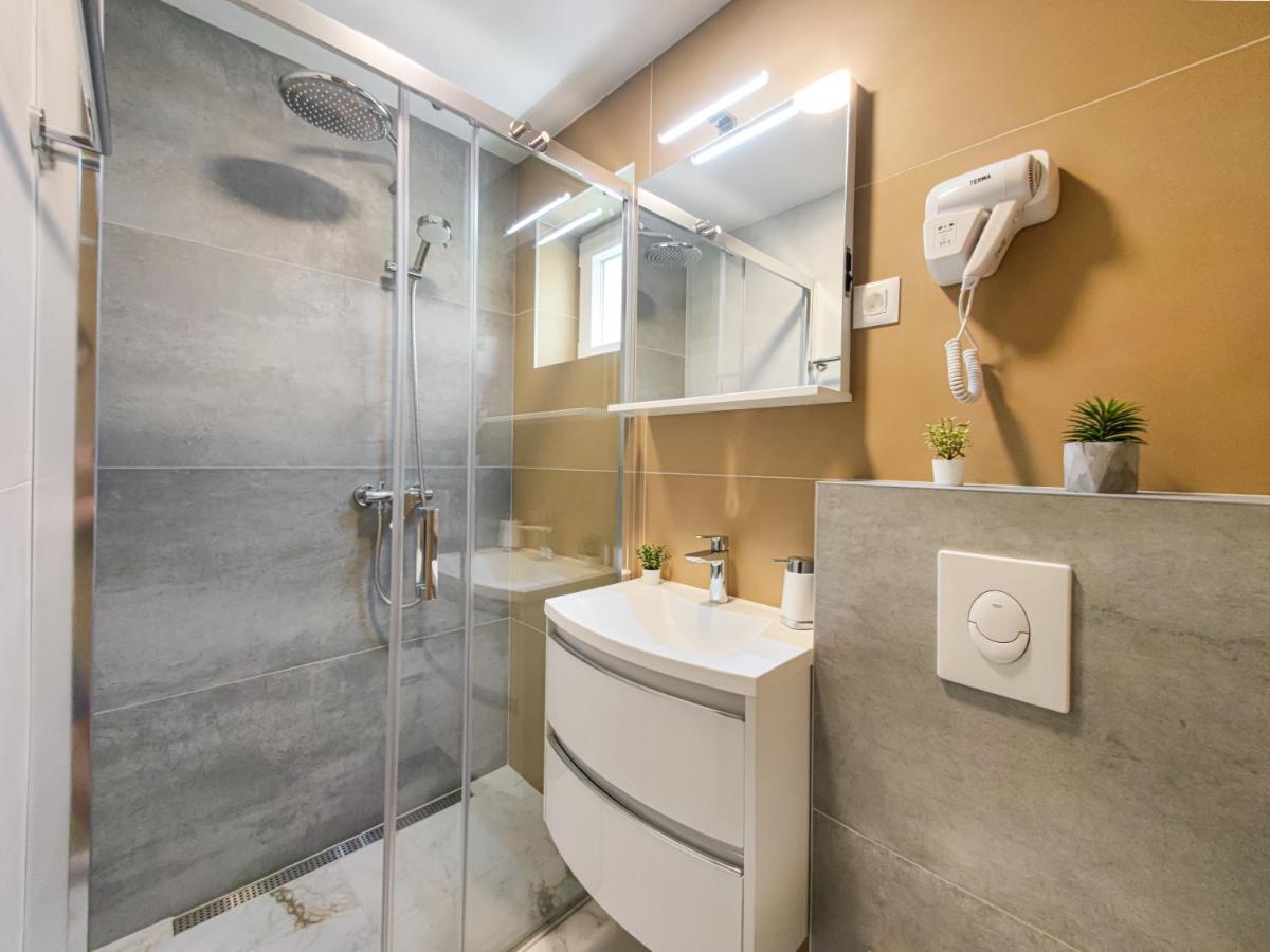 Apartments Klement Брела Екстер'єр фото